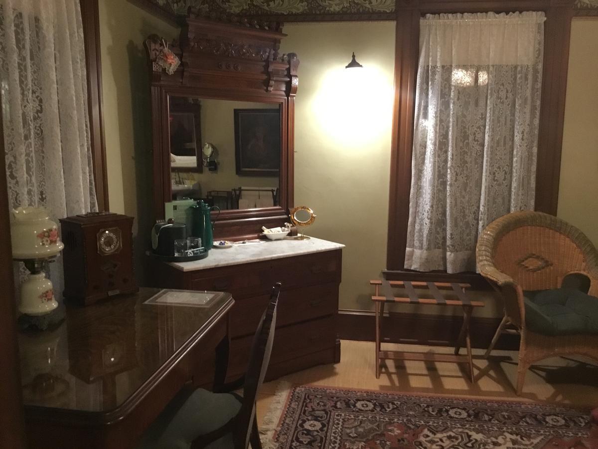 Allen House Inn Amherst Extérieur photo