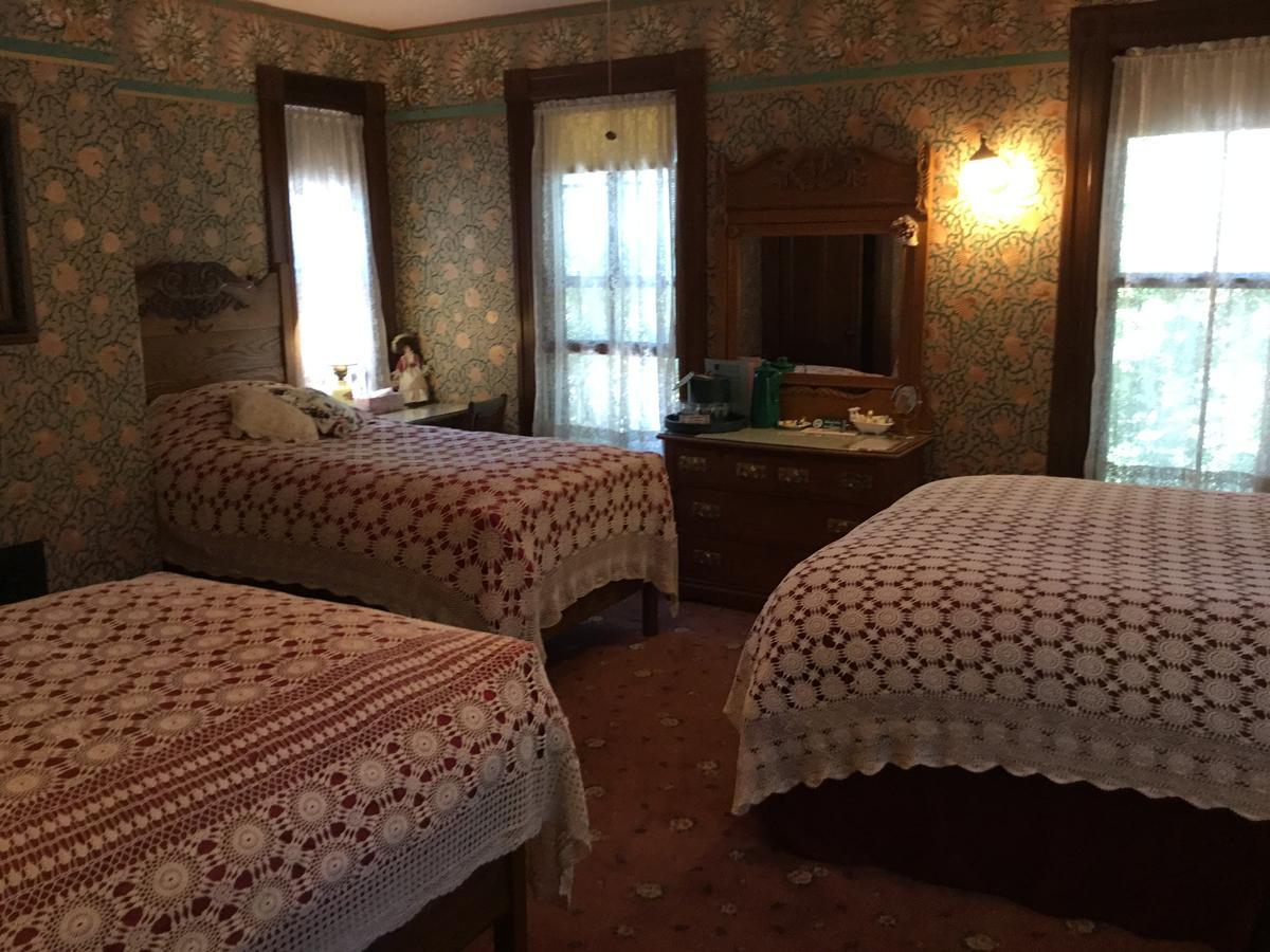 Allen House Inn Amherst Extérieur photo