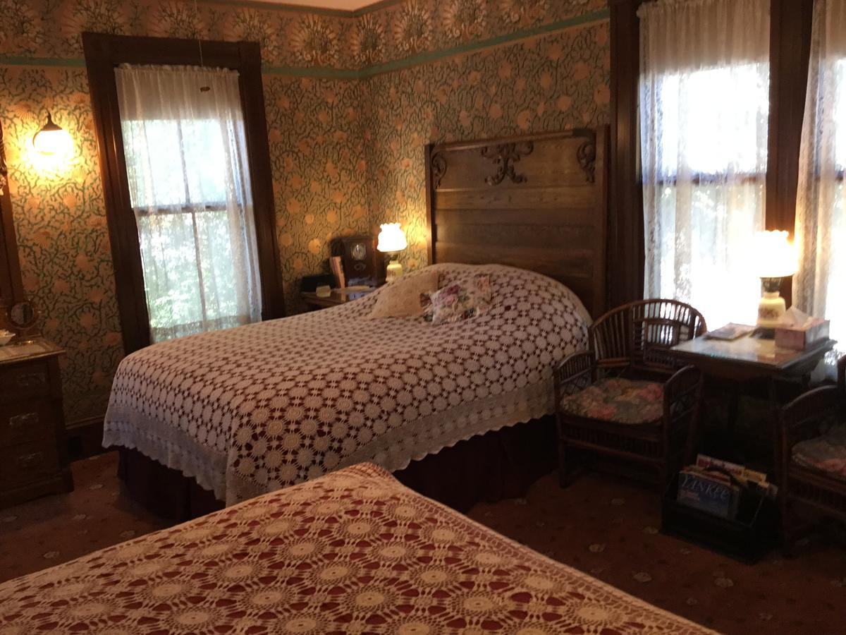Allen House Inn Amherst Extérieur photo