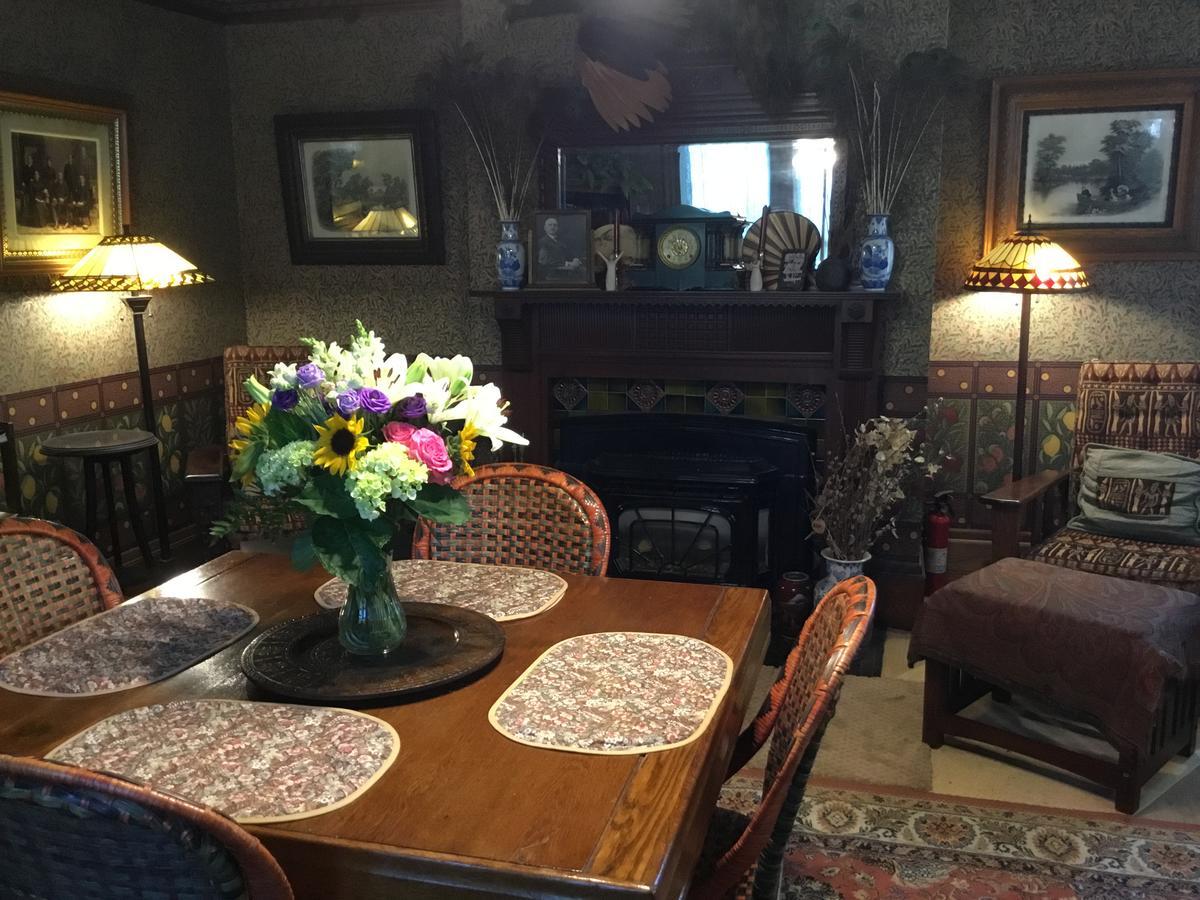 Allen House Inn Amherst Extérieur photo