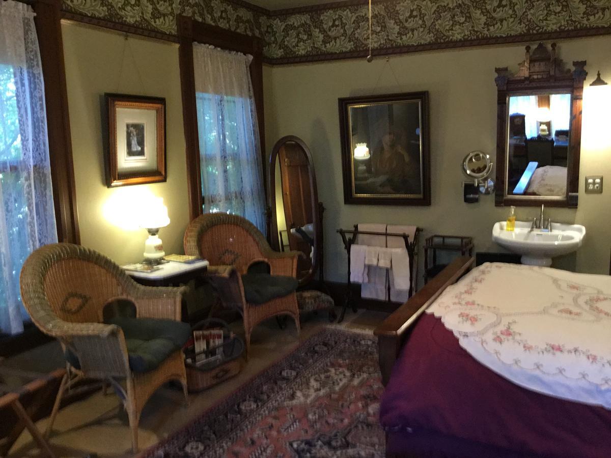 Allen House Inn Amherst Extérieur photo